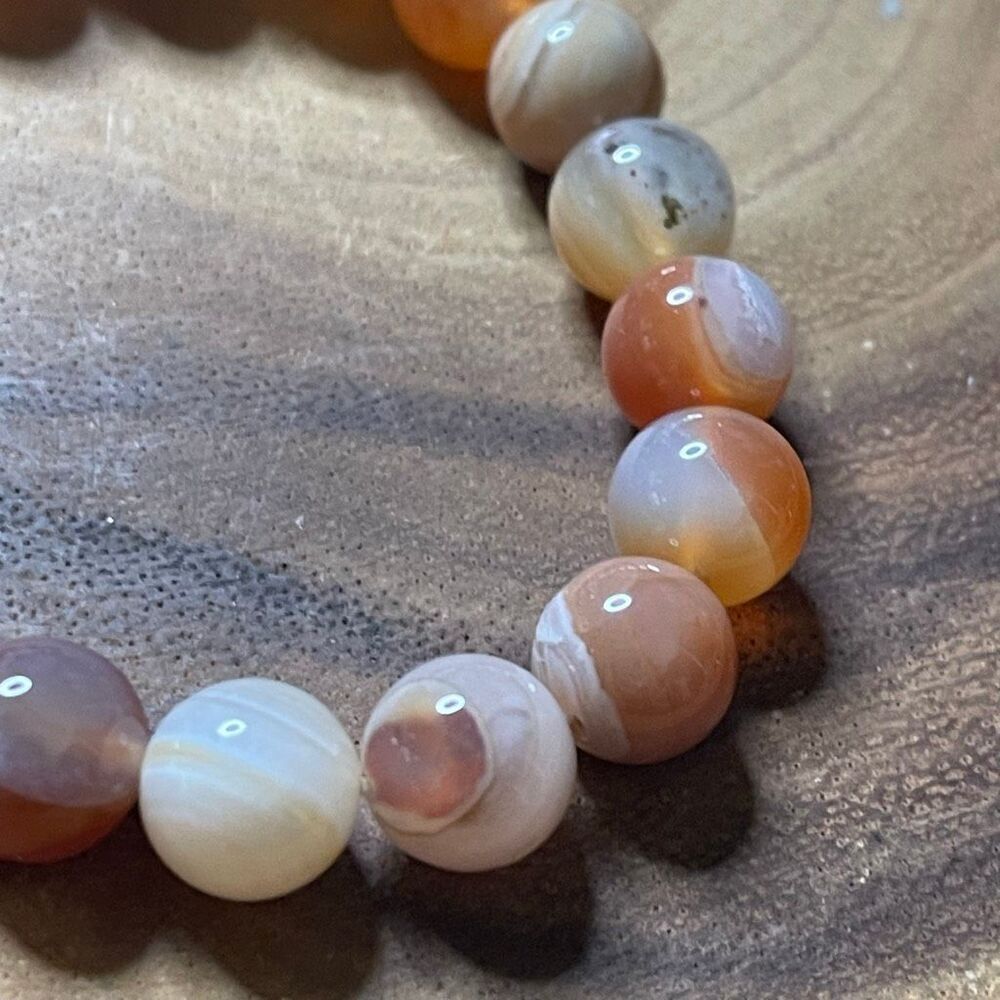 Botswana Agate beaded 10mm beads stretch bracelet striped natural dendrites dend